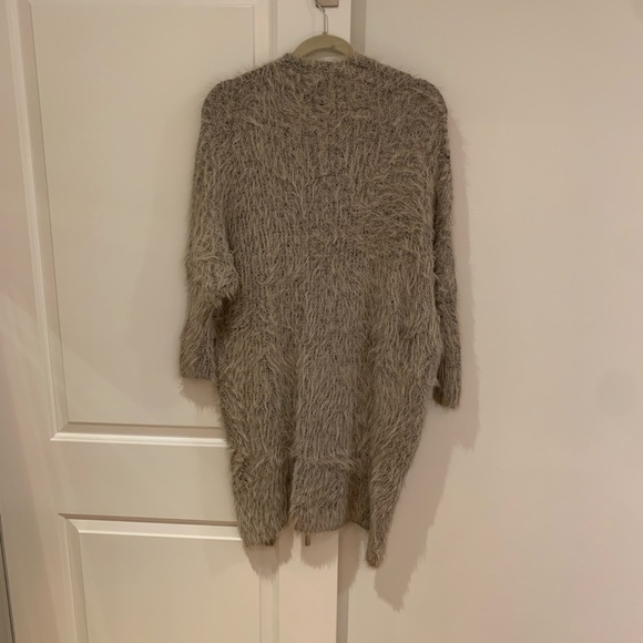 Comfy/soft cardigan - Picture 2 of 4